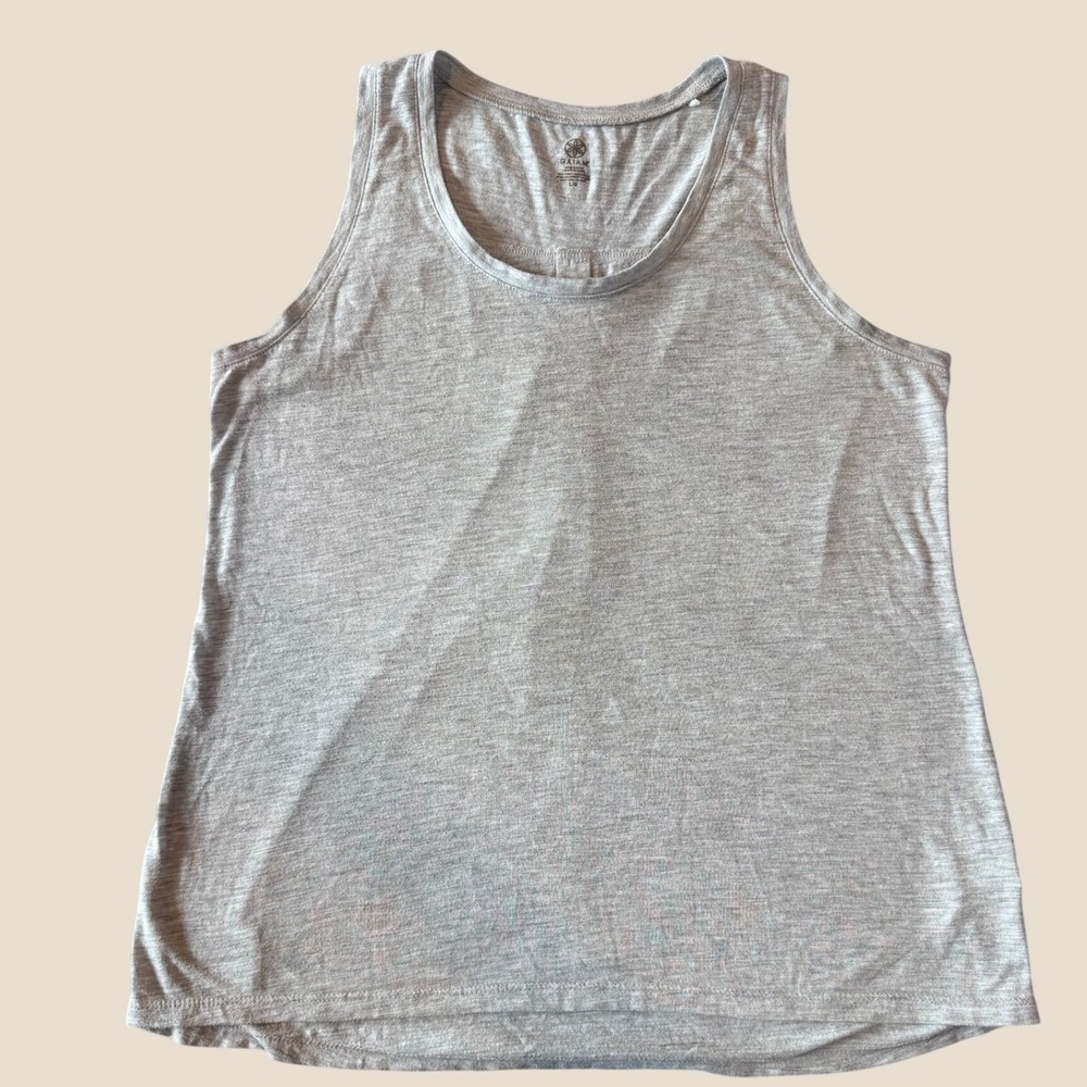 Gaiam Keyhole Back Performance Tank Top L Gray Heathered Activewear